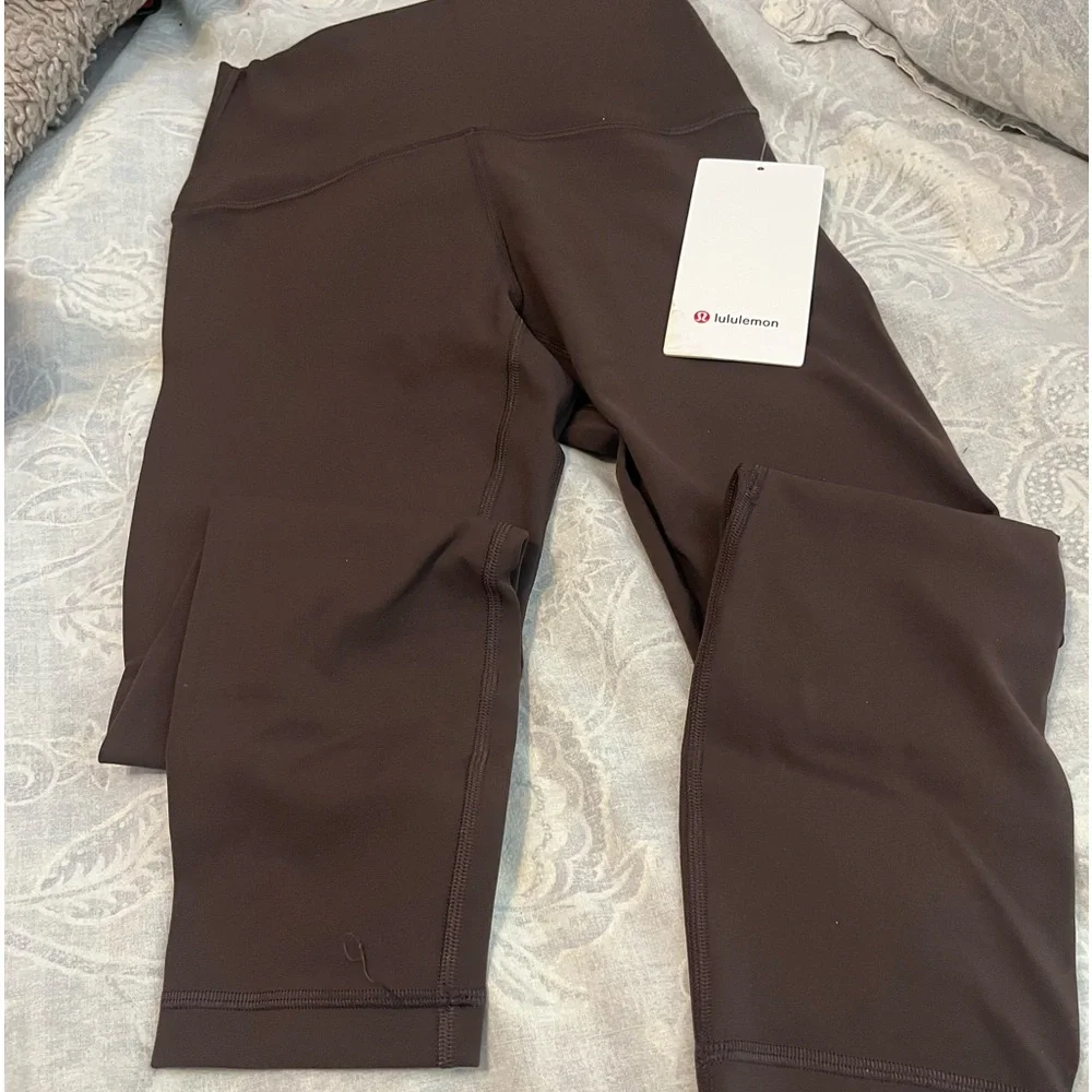 New lululemon Align HR Crop 23” - Picture 2 of 7